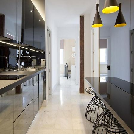 AmazINN Places Embajadores I Madrid Exterior foto
